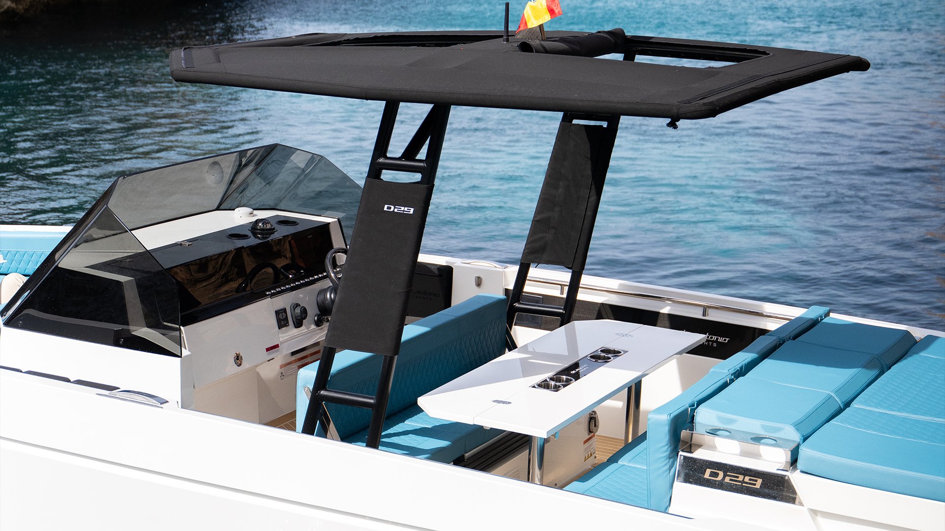 De Antonio Yachts D29