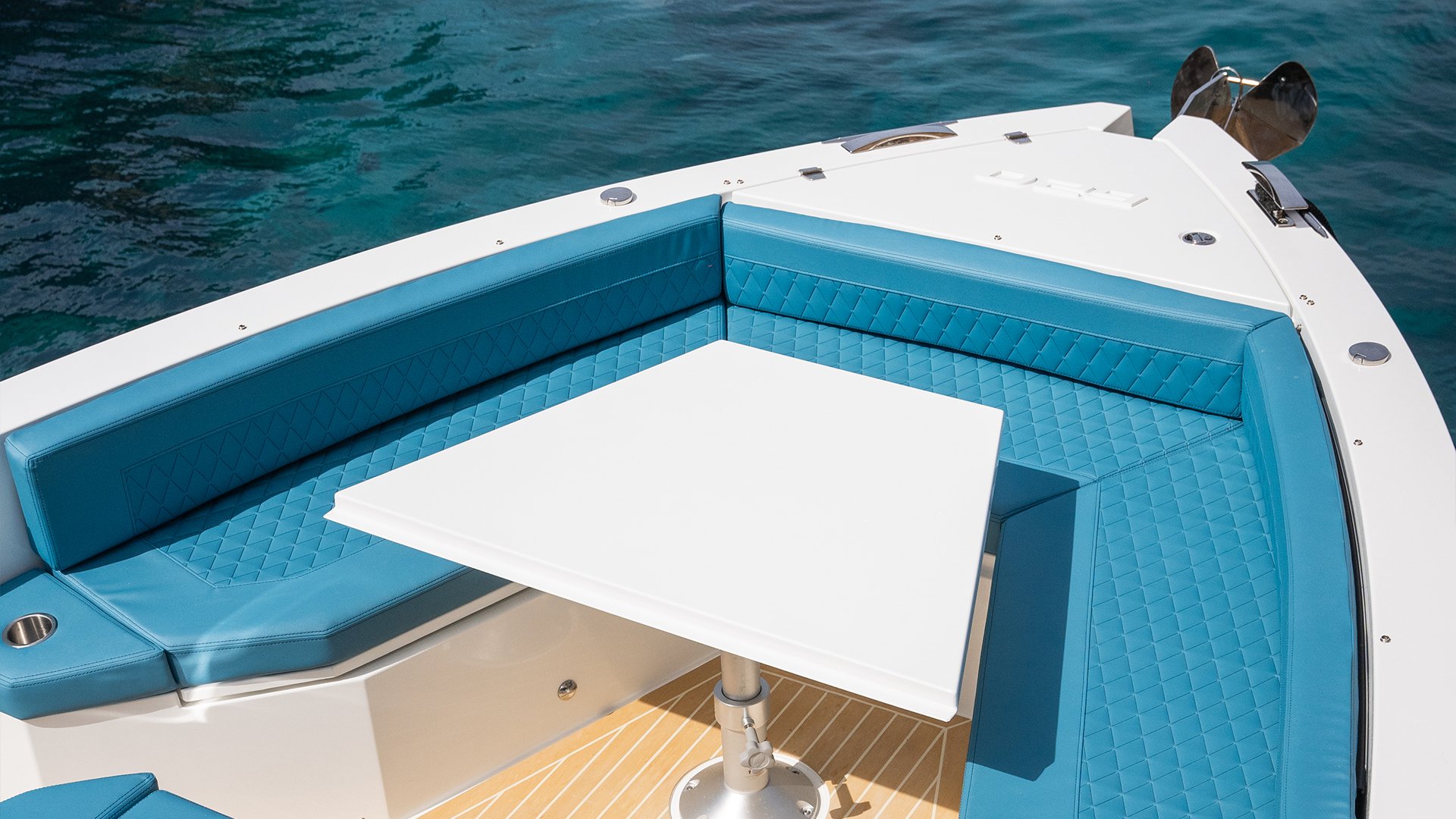 De Antonio Yachts D29