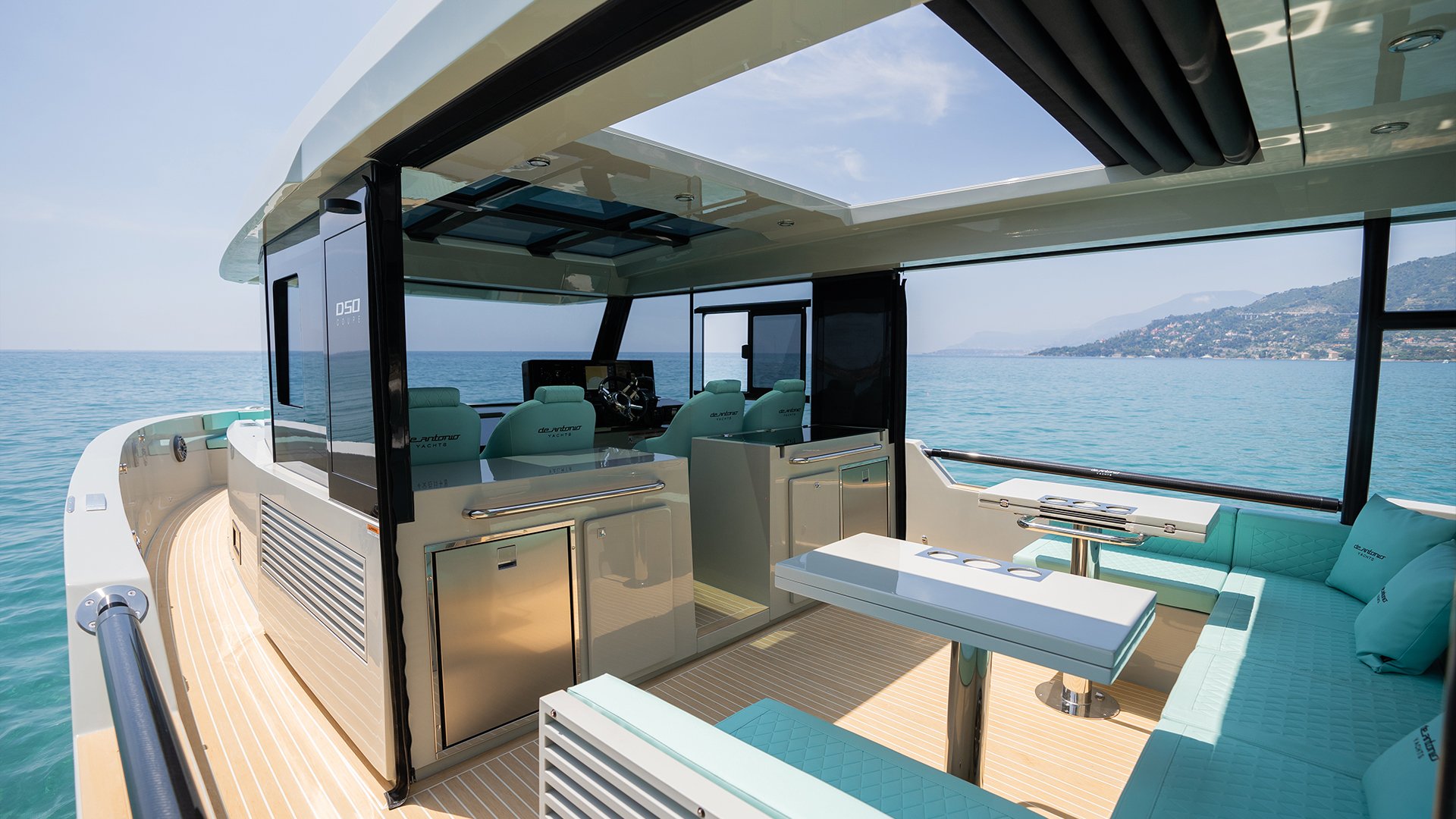 De Antonio Yachts D50 Coupé