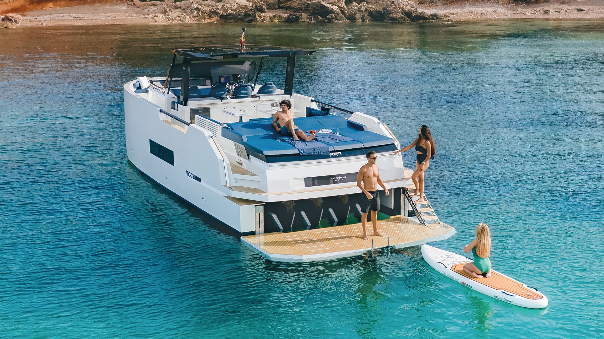 De Antonio Yachts D50 Open