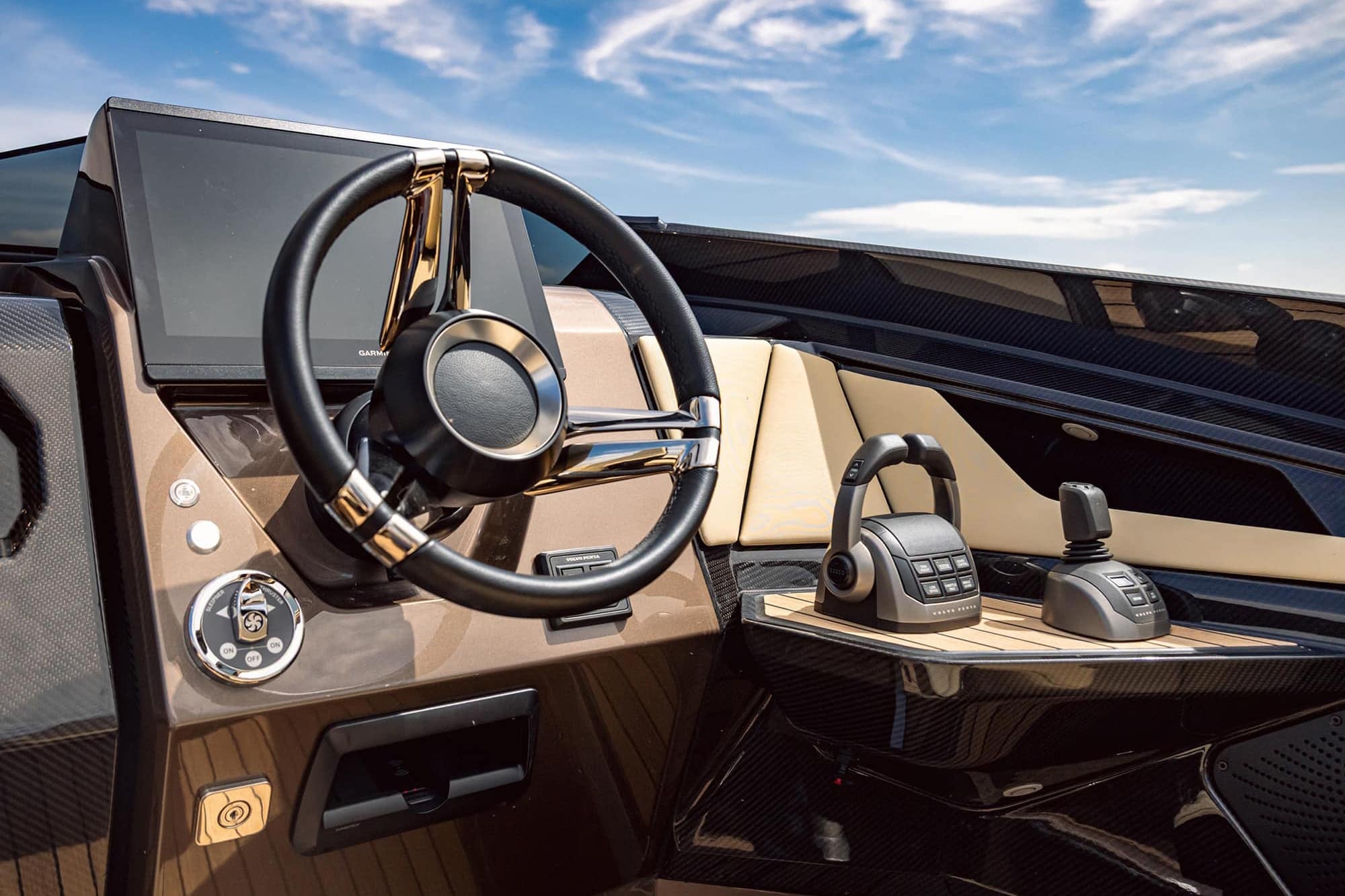 SAY Carbon Yachts SAY 32