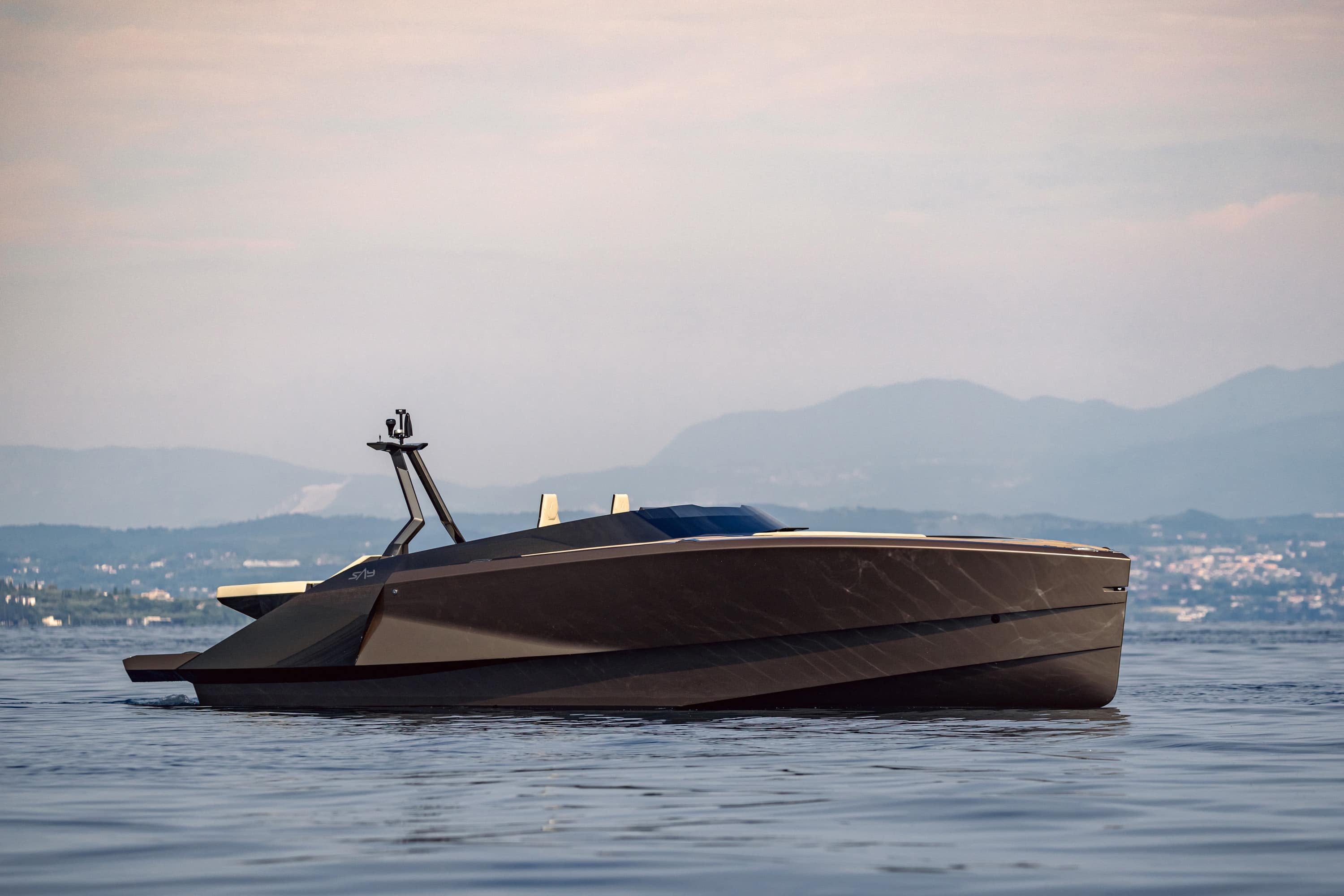SAY Carbon Yachts SAY 32